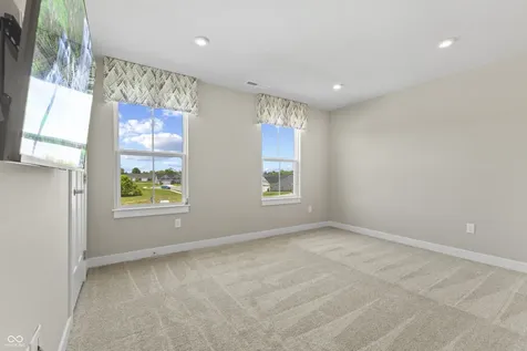 213 Mcnair Road Whiteland IN 46184