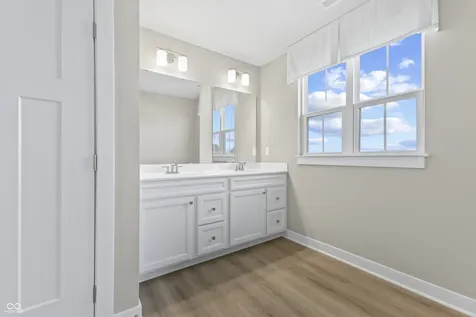 213 Mcnair Road Whiteland IN 46184