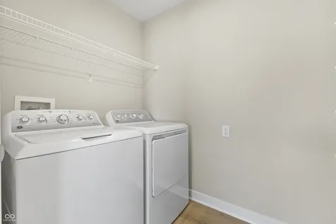 213 Mcnair Road Whiteland IN 46184