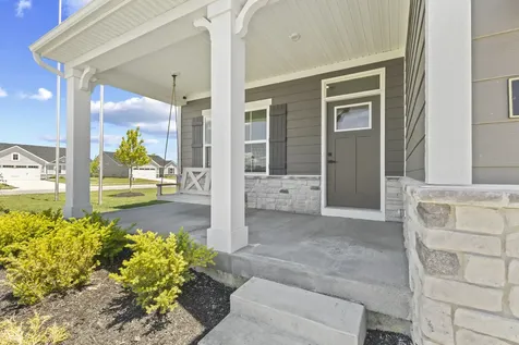 213 Mcnair Road Whiteland IN 46184