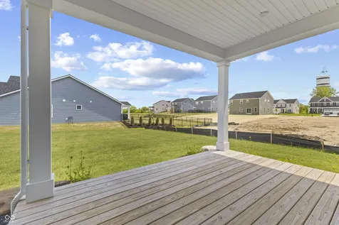 213 Mcnair Road Whiteland IN 46184