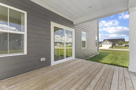 213 Mcnair Road Whiteland IN 46184