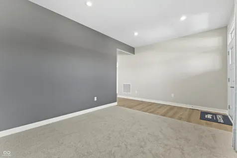 213 Mcnair Road Whiteland IN 46184