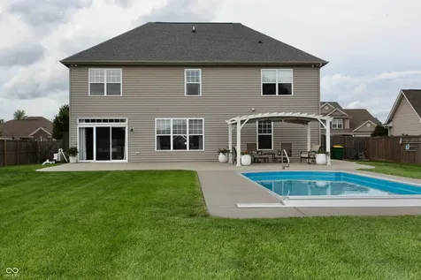 171 Warrington Drive Pittsboro IN 46167