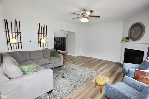 171 Warrington Drive Pittsboro IN 46167