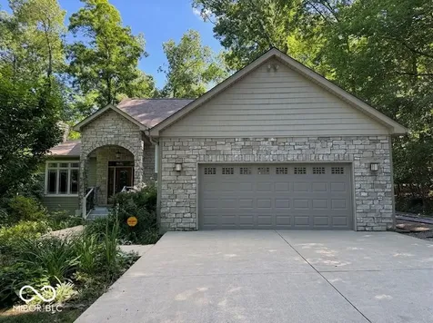 4618 N Chatham Drive Bloomington IN 47404