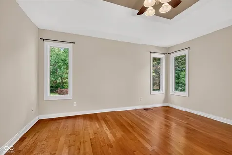 9443 Ridgecreek Court Indianapolis IN 46256