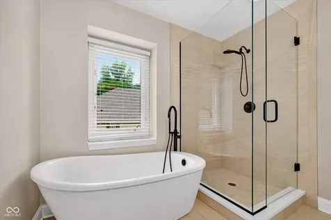 9443 Ridgecreek Court Indianapolis IN 46256