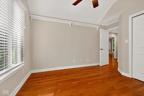 9443 Ridgecreek Court Indianapolis IN 46256
