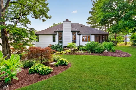 9443 Ridgecreek Court Indianapolis IN 46256