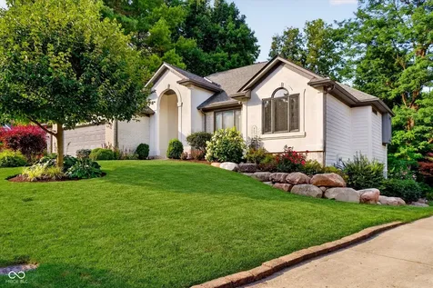 9443 Ridgecreek Court Indianapolis IN 46256