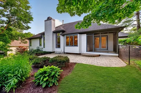 9443 Ridgecreek Court Indianapolis IN 46256