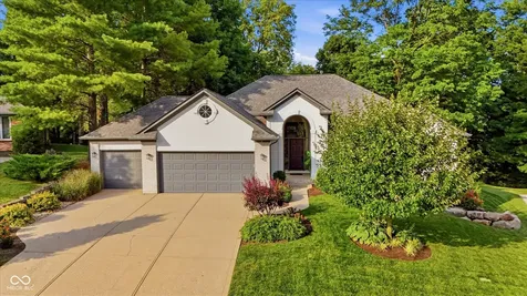 9443 Ridgecreek Court Indianapolis IN 46256