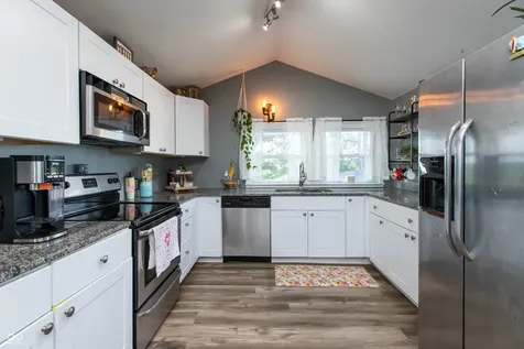 3691 N Us 421 Whitestown IN 46075