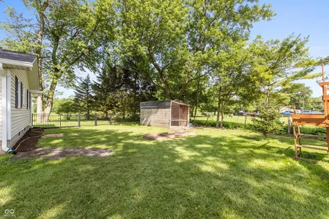 3691 N Us 421 Whitestown IN 46075