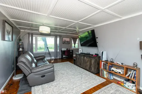 3691 N Us 421 Whitestown IN 46075
