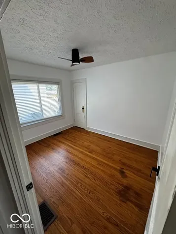 2532 E 17th Street Indianapolis IN 46218