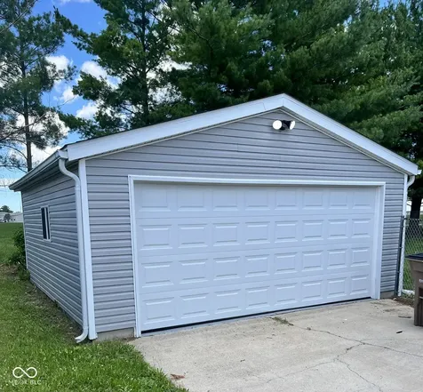 4712 Autumn Ridge Drive Columbus IN 47203