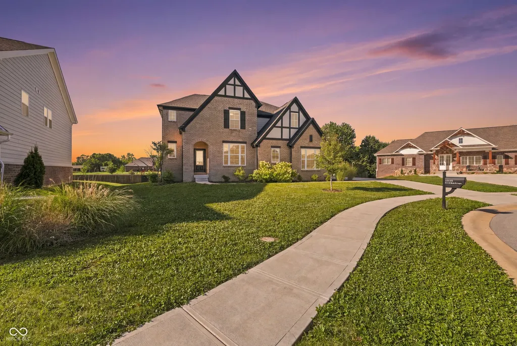 8822 Rockwood Lane Indianapolis IN 46259