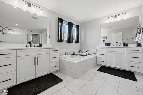 8822 Rockwood Lane Indianapolis IN 46259