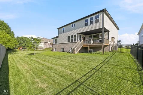 8822 Rockwood Lane Indianapolis IN 46259