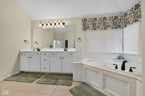 14262 Matt Street Carmel IN 46033