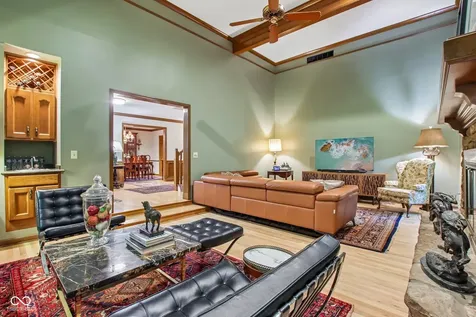 7124 Tuliptree Trail Indianapolis IN 46256
