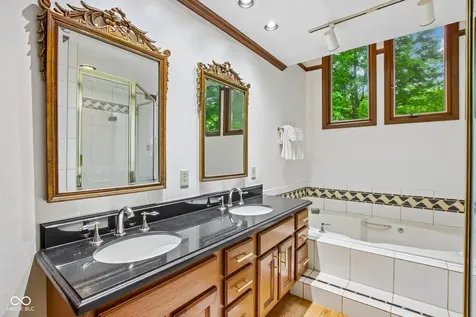 7124 Tuliptree Trail Indianapolis IN 46256