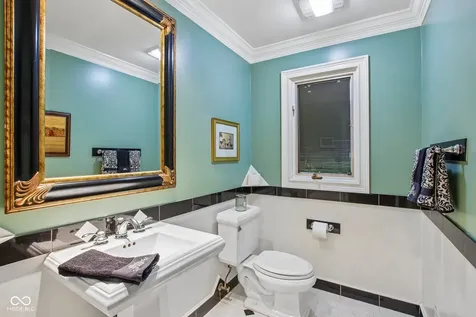7124 Tuliptree Trail Indianapolis IN 46256