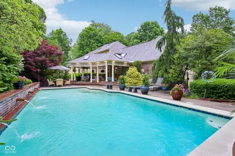 7124 Tuliptree Trail Indianapolis IN 46256