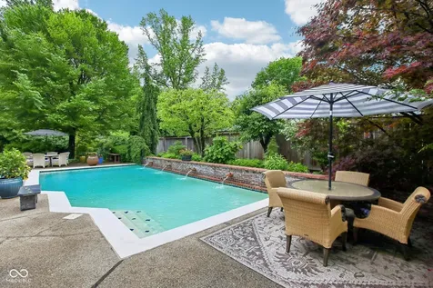 7124 Tuliptree Trail Indianapolis IN 46256