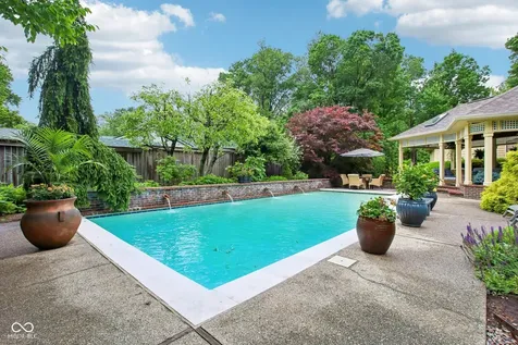 7124 Tuliptree Trail Indianapolis IN 46256