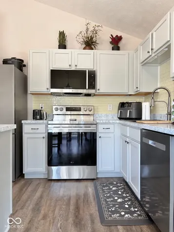 12245 Pebble Street Fishers IN 46038