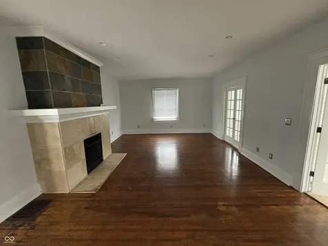 3236 Central Avenue Indianapolis IN 46205