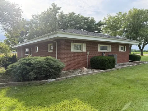 3793 W Us Highway 36 Middletown IN 47356