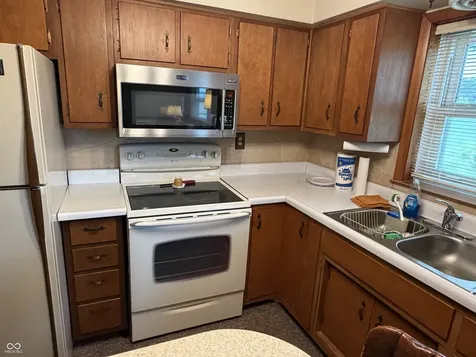 3793 W Us Highway 36 Middletown IN 47356