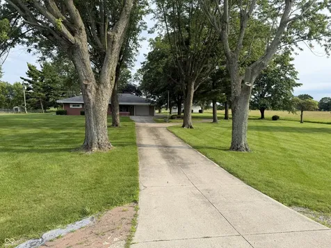 3793 W Us Highway 36 Middletown IN 47356