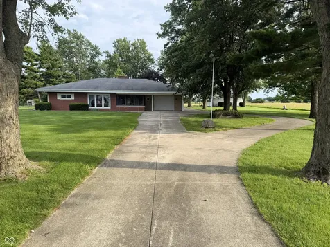 3793 W Us Highway 36 Middletown IN 47356