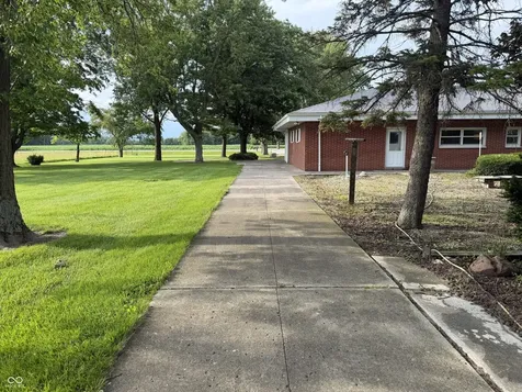 3793 W Us Highway 36 Middletown IN 47356