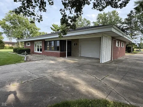 3793 W Us Highway 36 Middletown IN 47356