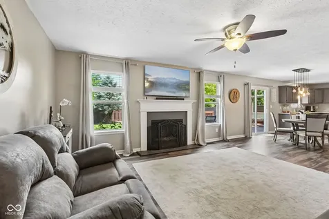 12552 Geist Cove Drive Indianapolis IN 46236