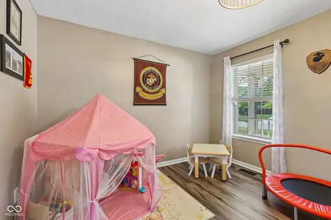 12552 Geist Cove Drive Indianapolis IN 46236