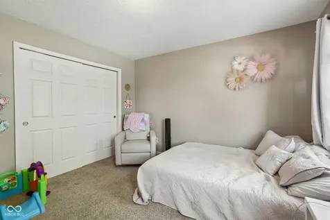 12552 Geist Cove Drive Indianapolis IN 46236