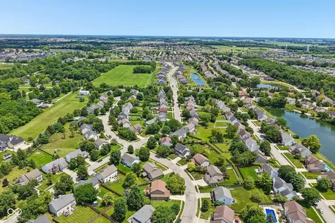 12552 Geist Cove Drive Indianapolis IN 46236