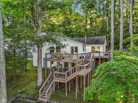 335 W Lakeview Drive Nineveh IN 46164