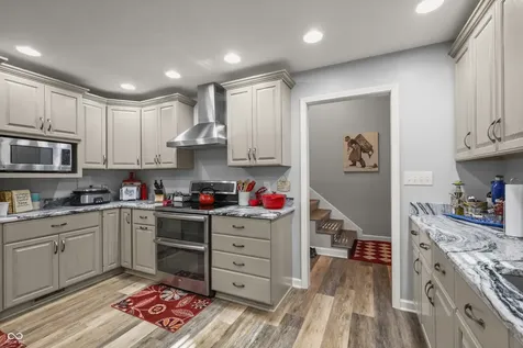 335 W Lakeview Drive Nineveh IN 46164