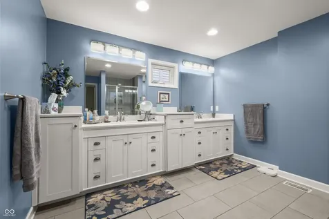 335 W Lakeview Drive Nineveh IN 46164