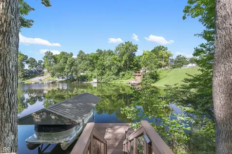 335 W Lakeview Drive Nineveh IN 46164