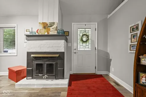 335 W Lakeview Drive Nineveh IN 46164