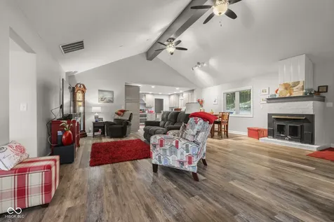335 W Lakeview Drive Nineveh IN 46164